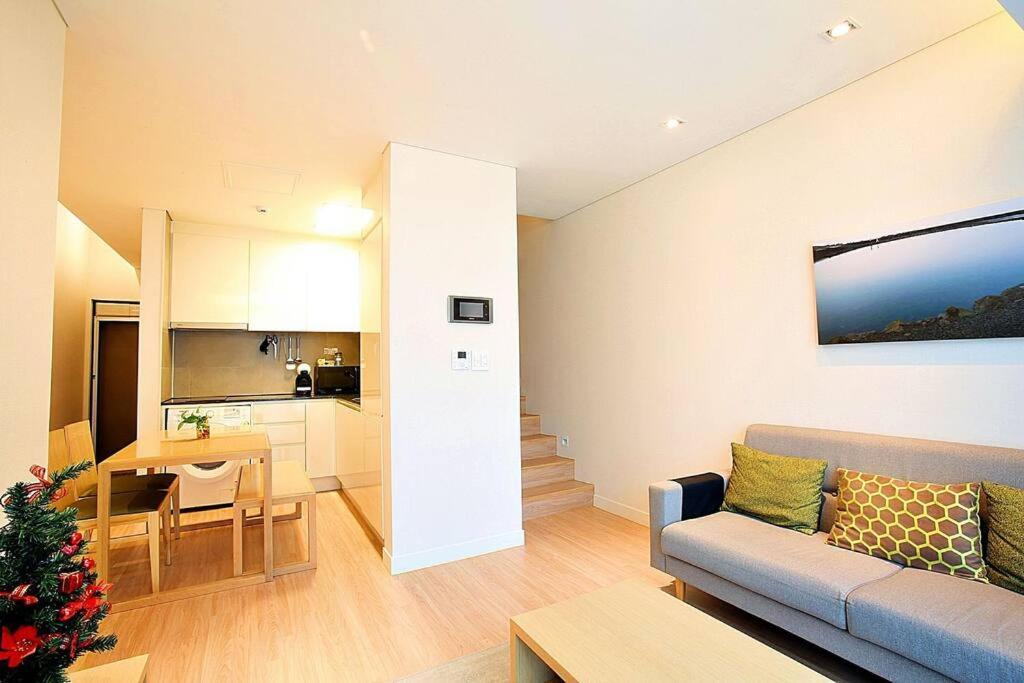 Coveted Palms Village Pension Чеджудо Экстерьер фото